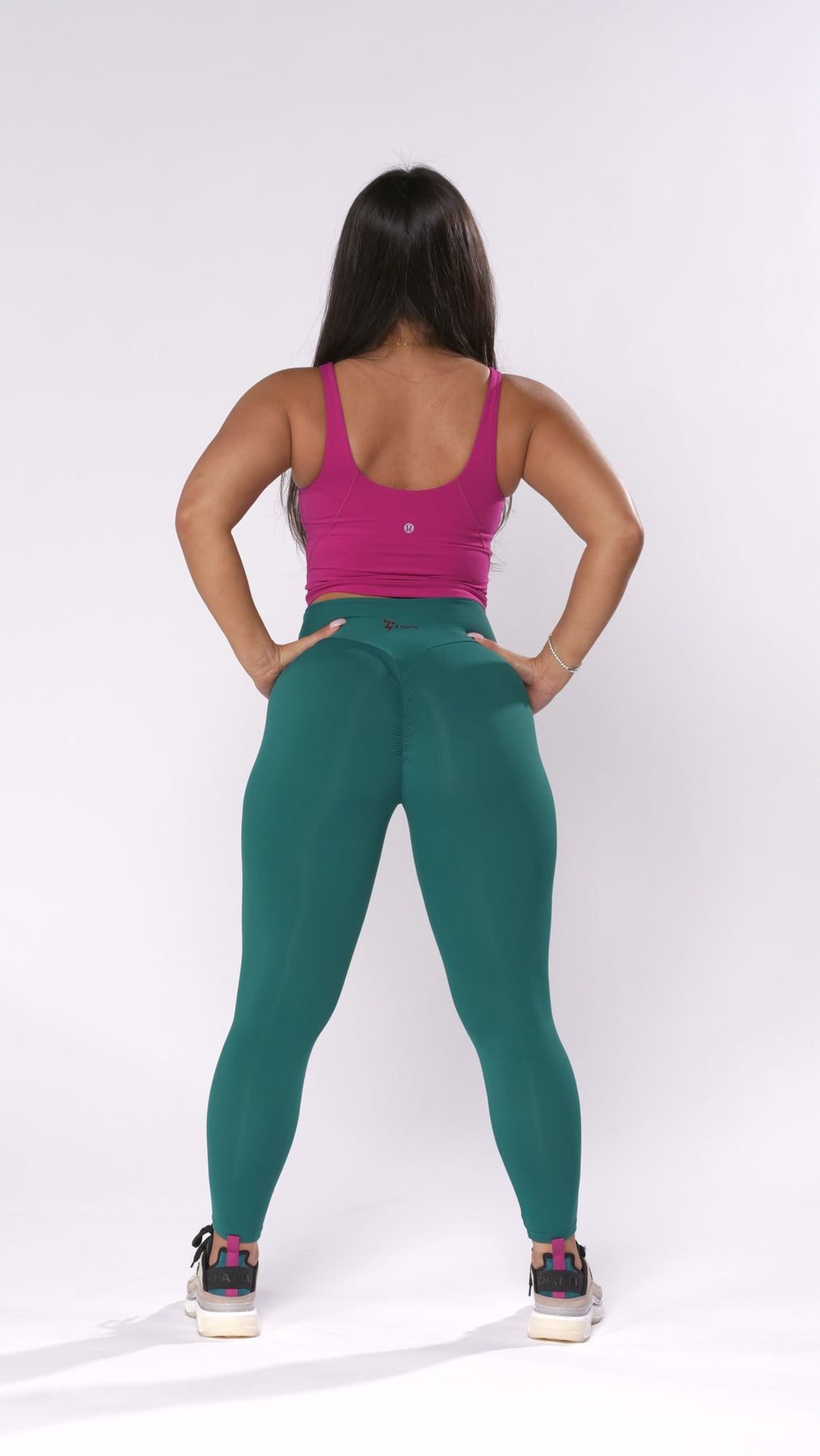 Solid Luxe Leggings – Storm Apparel